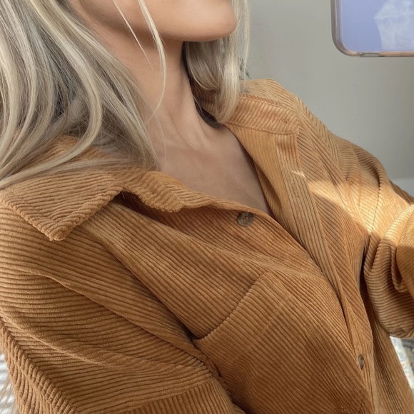 Corduroy Shacket in Camel size s/m - Picture 4 of 5